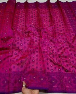 Women printed saree