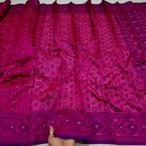 Women printed saree - Image 2